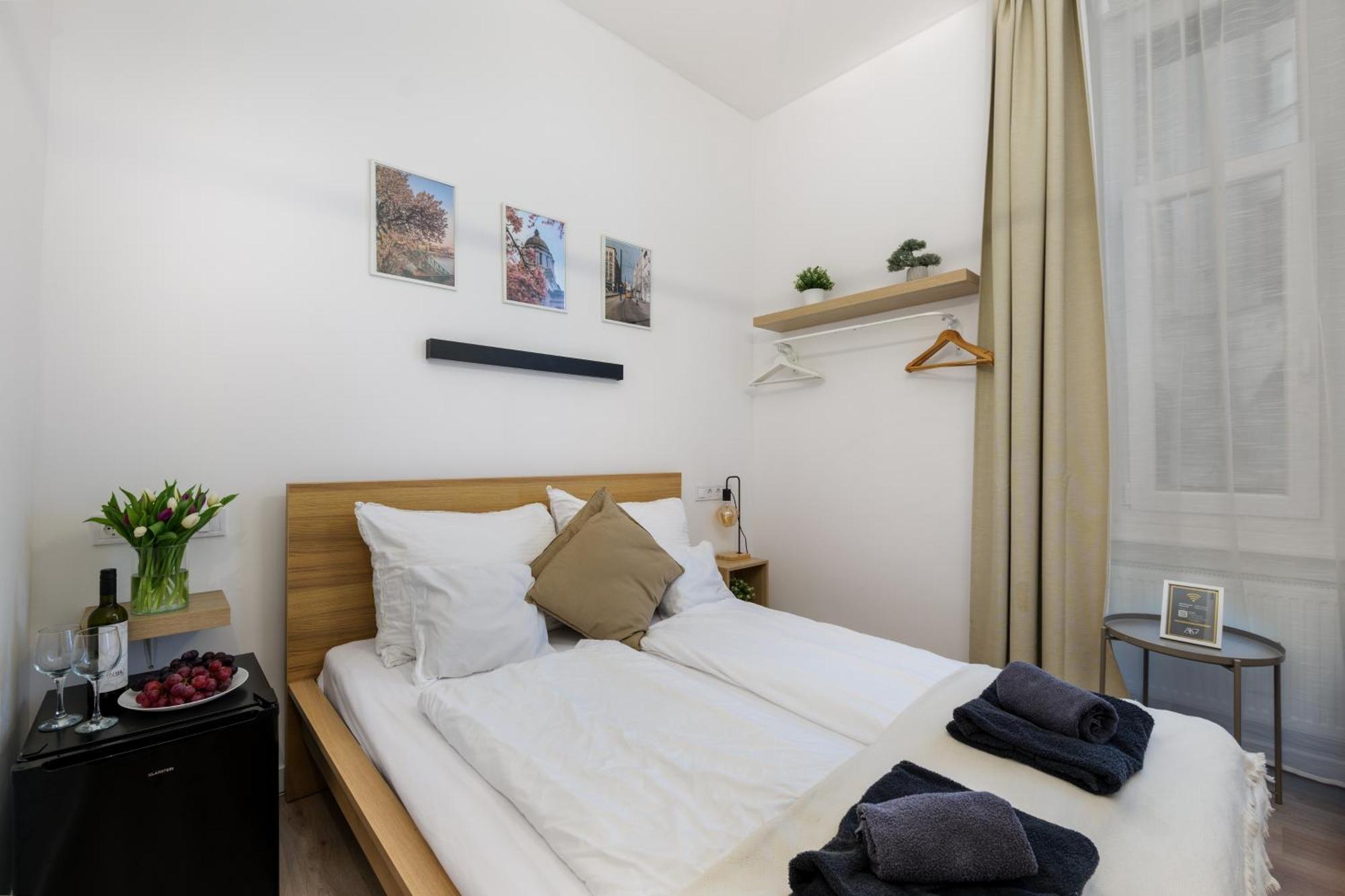 Ak7 Boutique Suites Budapeszt Zewnętrze zdjęcie