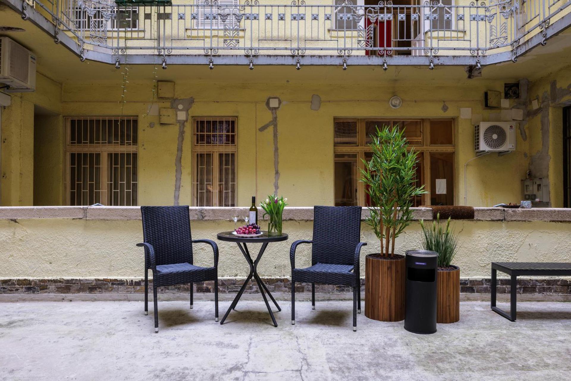 Ak7 Boutique Suites Budapeszt Zewnętrze zdjęcie